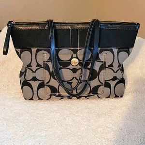 Vintage Big C Coach handbag